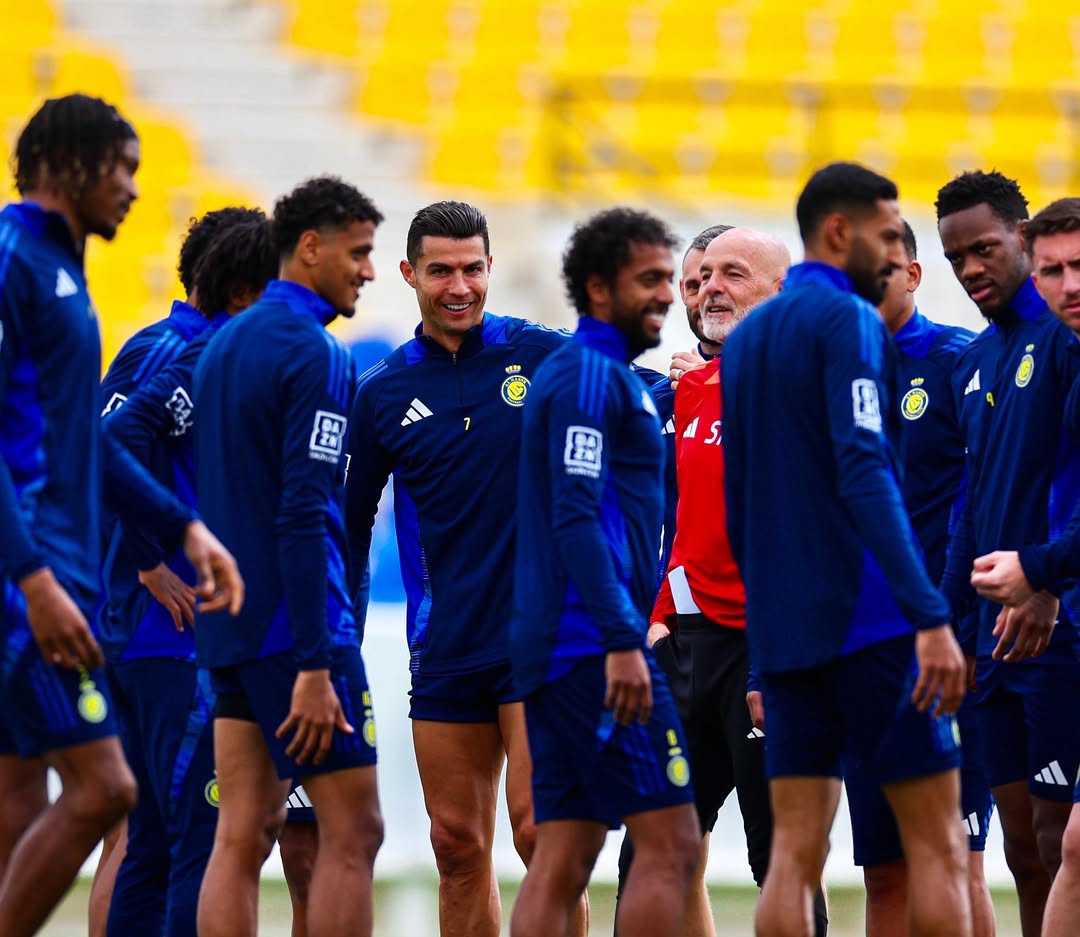 Para pemain Al Nassr latihan jelang laga Liga Pro Saudi melawan Al Ettifaq di Al Awwal Park pada Sabtu (22/2) pukul 03:00 WIB.(Foto: Instagram @cristiano)