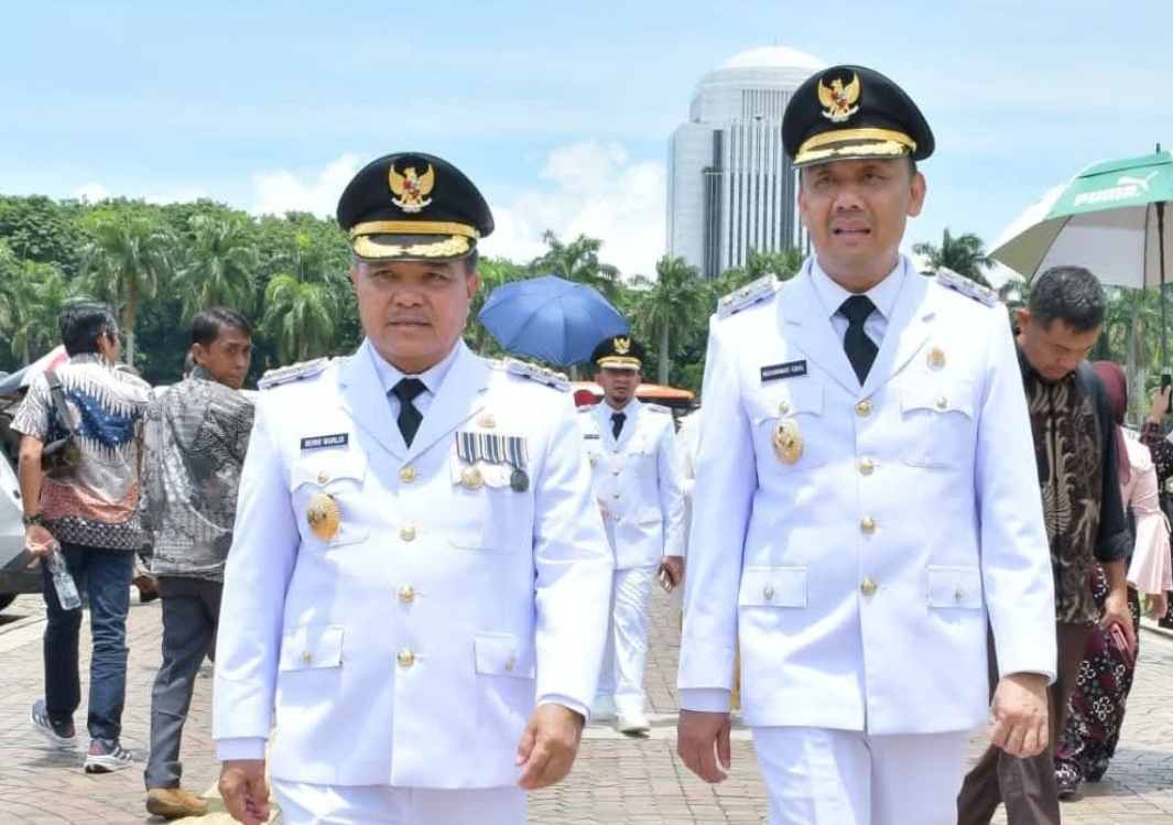 Benni Warlis dan Muhammad Iqbal resmi  Bupati dan Wakil Bupati Agam periode 2025-2030 usai dilantik Presiden Prabowo Subianto, Kamis (20/2/2025).(Foto: Kominfo)