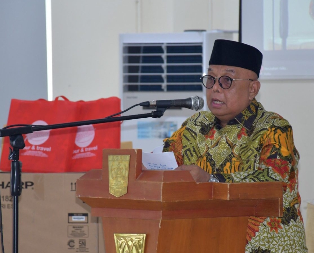 Bupati Agam diwakili oleh Sekretaris Daerah Edi Busti, membuka Rapat Anggota Tahunan (RAT) Koperasi Konsumen Syariah Pegawai Negeri (KKSPN) Agam Madani 2024.(Foto: Kominfo)