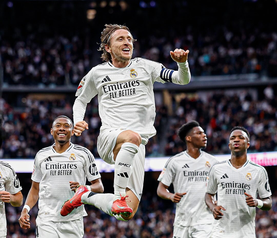 Gol spektakuler Luka Modric membawa Real Madrid unggul 1-0 atas Girona di babak pertama laga La Liga 2024/2025. (Foto: Instagram @realmadrid)