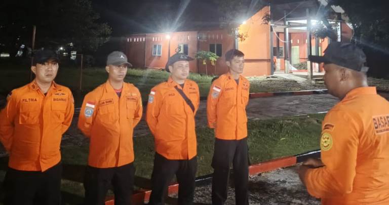 Tim SAR Pos Pencarian dan Pertolongan Pasaman yang diturunkan ke lokasi kejadian.