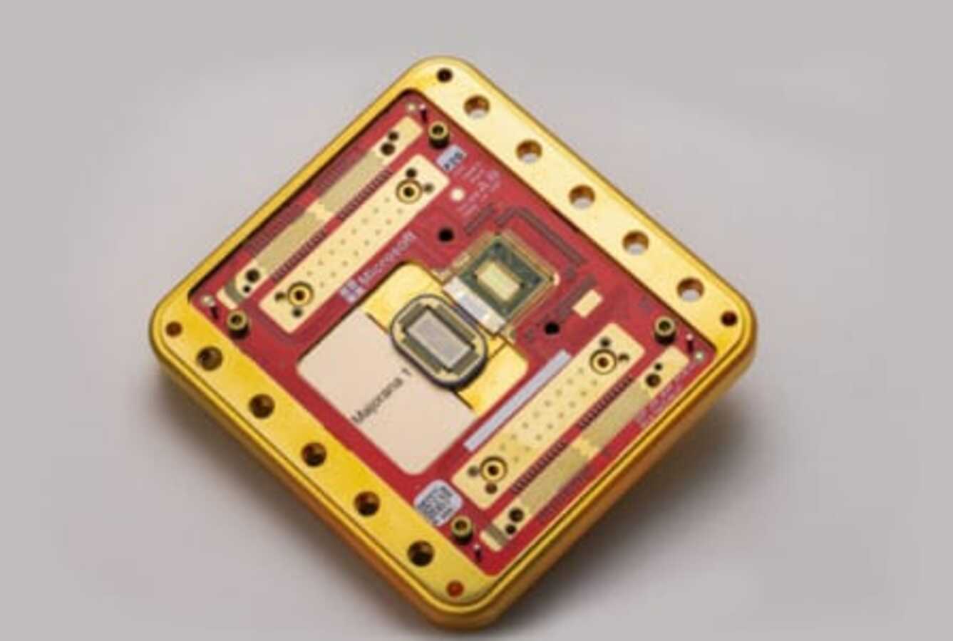 Microsoft luncurkan Chip Quantum Majorana 1 pada Februari 2025.