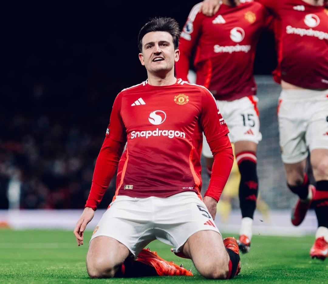 Harry Maguire mencetak gol melalui skema bola mati dan membawa Man United menang 3-2 atas Ipswich di Old Trafford. (Foto: Instagram @manchesterunited)