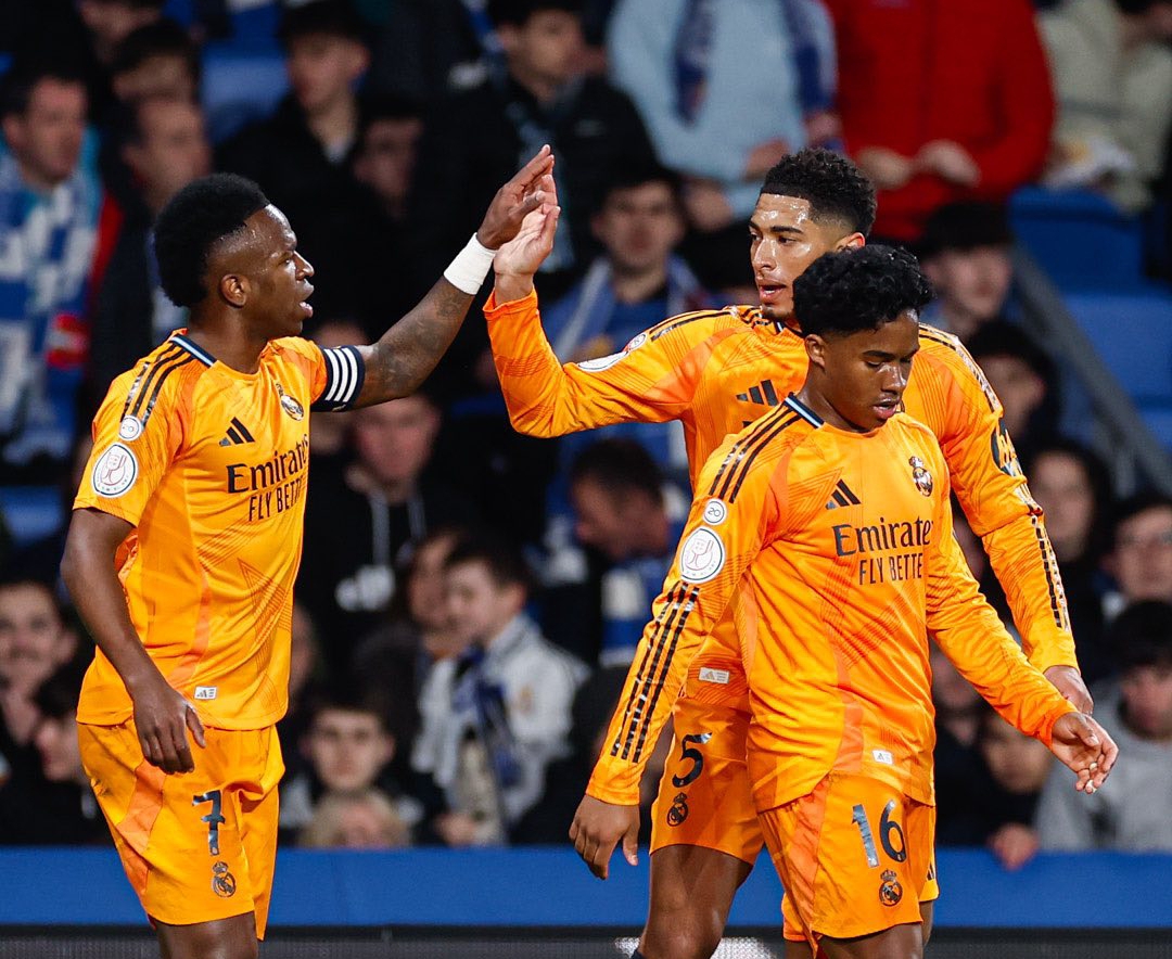 Endrick bersama Vinicius Junior dan Jude Bellingham usai mencetak gol penentu kemenangan Real Madrid vs Real Sociedad di Copa Del Rey, Kamis dinihari WIB (27/2/2025). (Foto: Instagram @realmadrid)