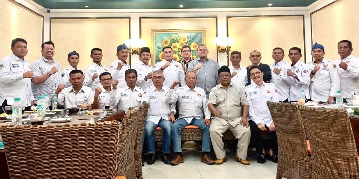DPD IKM se-Banten mendukung Andre Rosiade menjadi calon tunggal Ketum DPP IKM 2025-2030.
