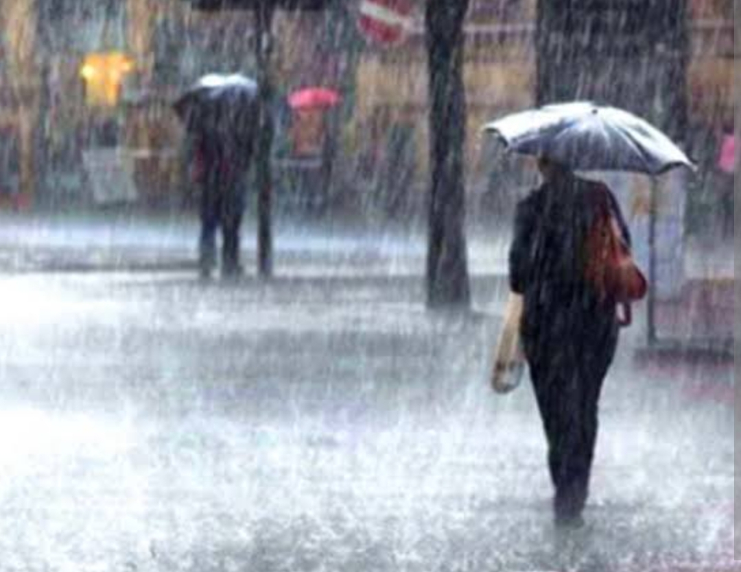 Ilustrasi hujan deras. (Foto: business recorder)