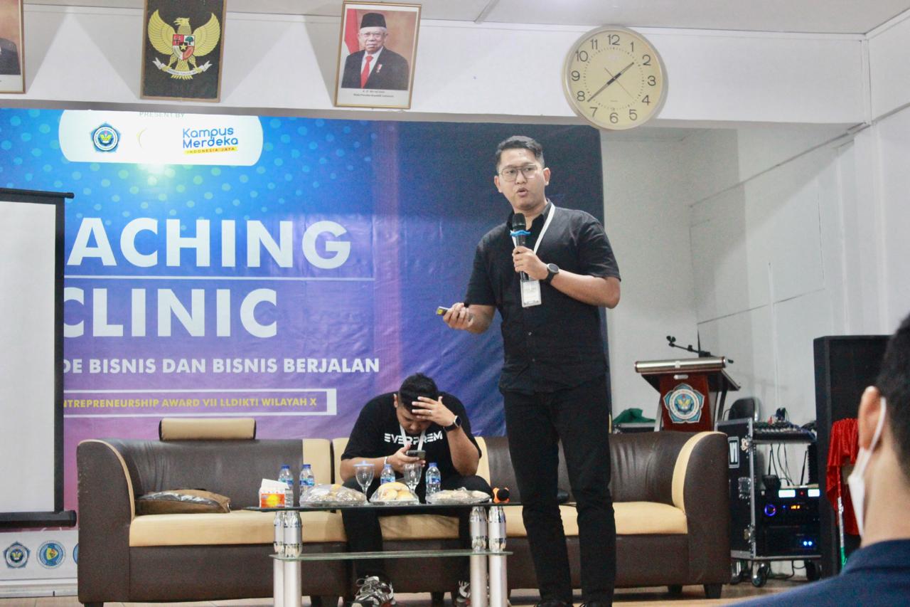 Jago Affiliate adalah program yang dirancang untuk mengajarkan peserta tentang cara membangun dan mengelola bisnis afiliasi TikTok yang sukses.