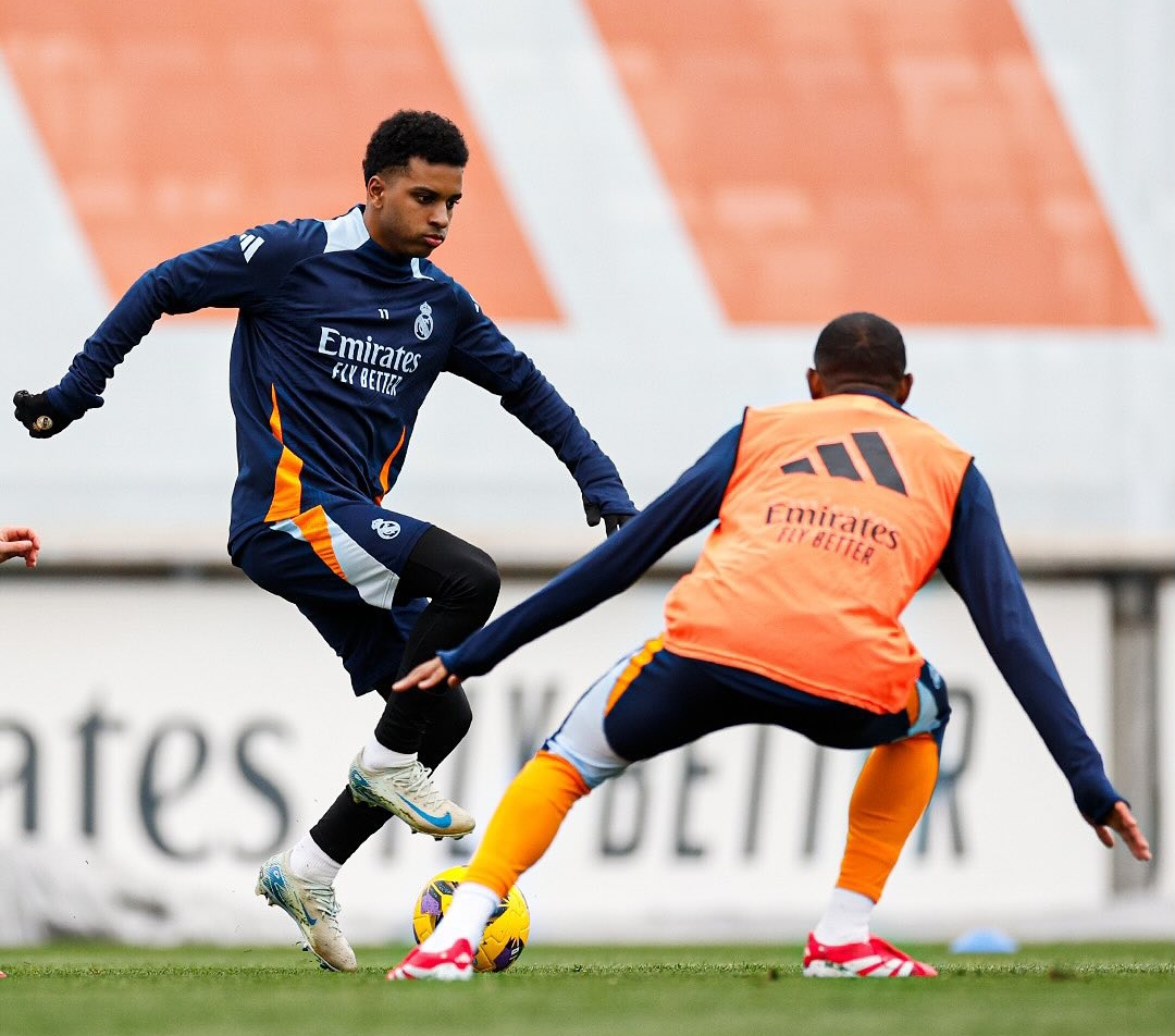 Pemain Real Madrid latihan jelang laga melawan Rayo Vallecano dalam lanjutan La Liga di Santiago Bernabeu, Minggu (9/3) pukul 22:15 WIB. (Foto: Instagram @realmadrid)