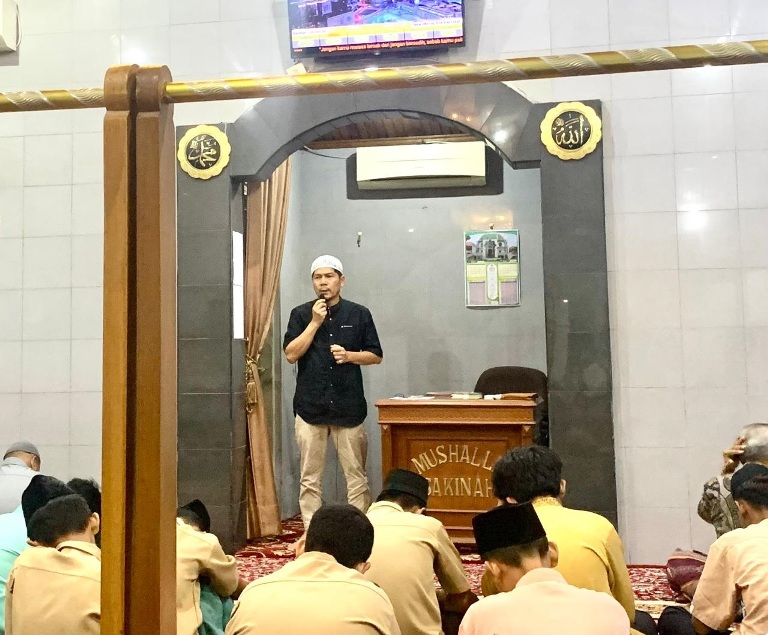 DIBENTUK: Suasana pelaksanan pesantren Ramadhan 1446 Hijriah yang kini dijalani para siswa sebagai upaya untuk membentuk karakter siswa yang religius.(TIM LAMAN GURU)