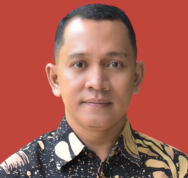 Mufiardi, S.E., GURU SDN 21 PAYAKUMBUH.(TIM LAMAN GURU)