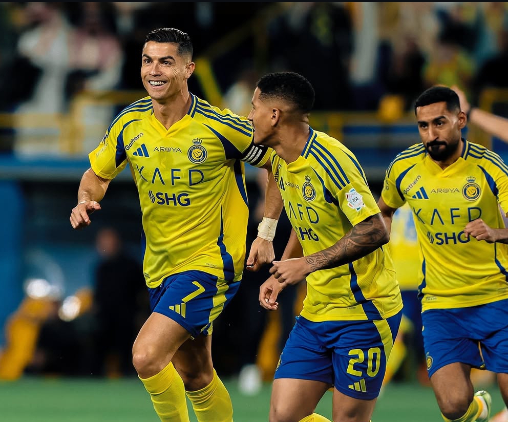 Saat pertandingan berjalan empat menit, Cristiano Ronaldo membawa Al Nassr unggul saat melawan Al Kholood. (Foto: Instagram @alnassr)