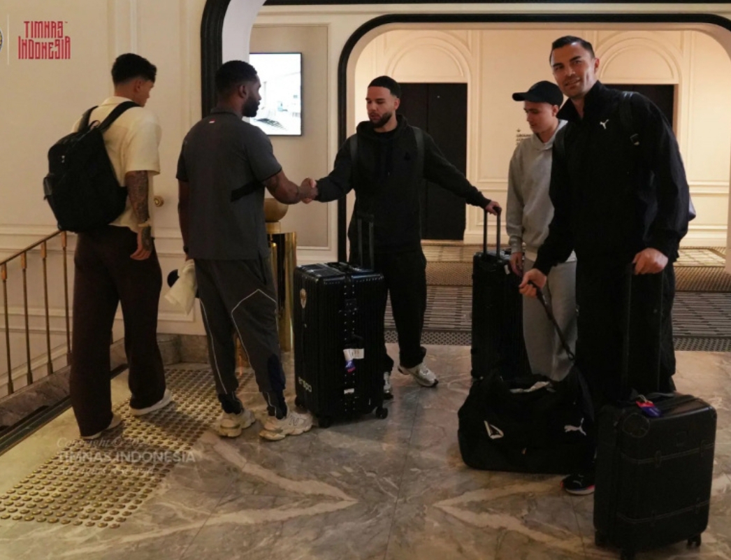 Tiga pemain baru, yakni Emil Audero Mulyadi, Dean James, dan Joey Mathijs Pelupessy, telah gabung skuad Garuda di Sydney. (Foto: PSSI)