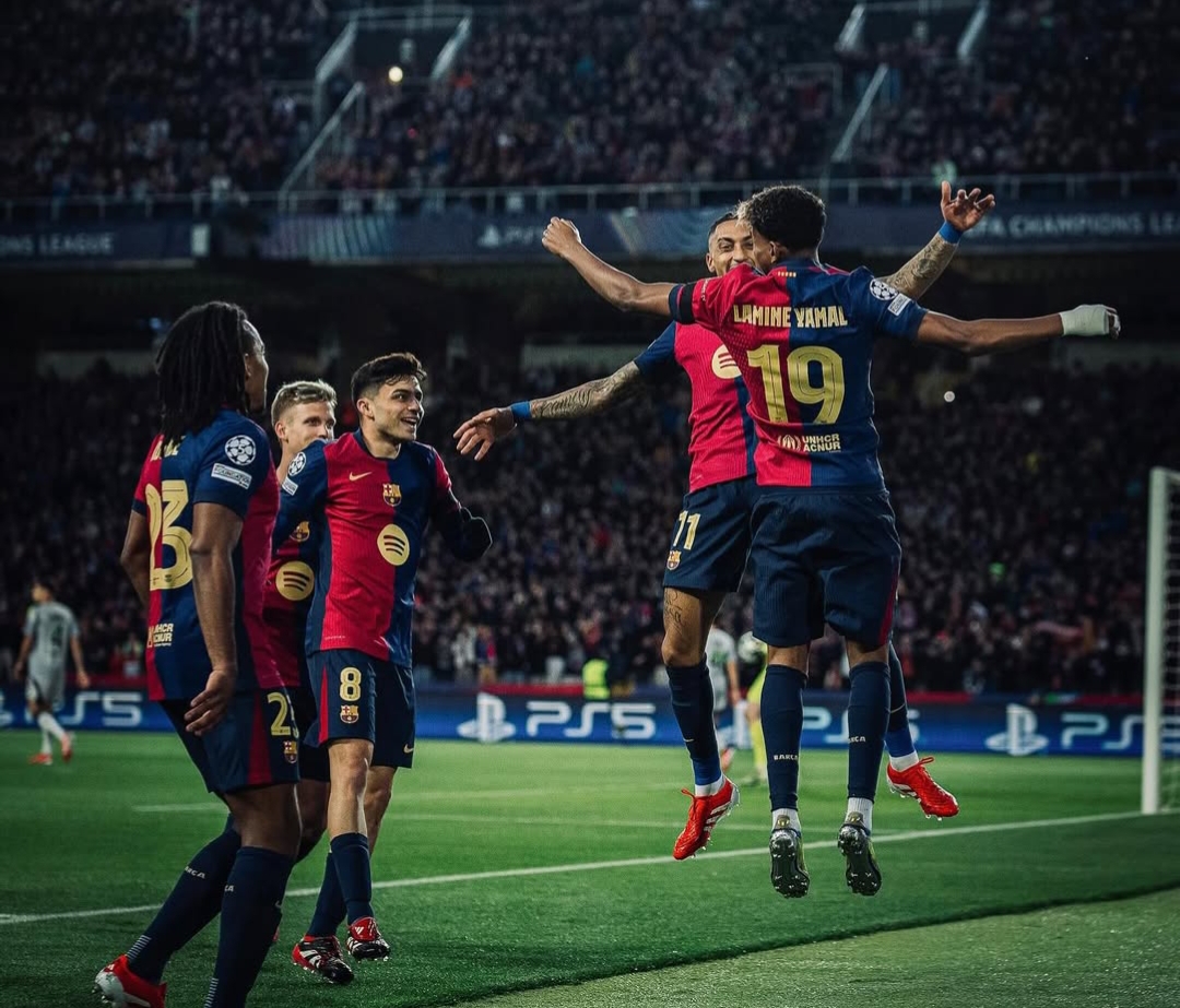 Raphinha akan membela Brasil melawan Argentina pada 26 Maret sehingga  tidak bisa memperkuat Barcelona vs Osasuna di La Liga, 27 Maret 2025. (Foto: Instagram @lamineyamal)