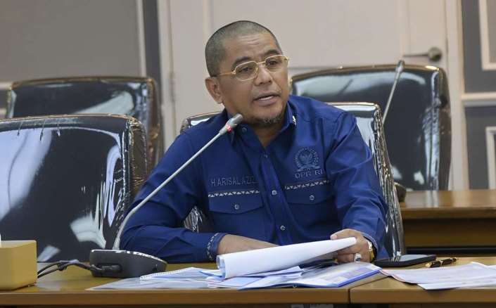 Anggota Komisi XIII DPR RI Arisal Aziz dalam RDP Komisi XIII dengan Ketua LPSK, Dirjen Kesehatan, Dirut BPJS Kesehatan, Dirut BPJS Ketenagakerjaan di Gedung Nusantara II, Senayan, Selasa (18/3/2025).