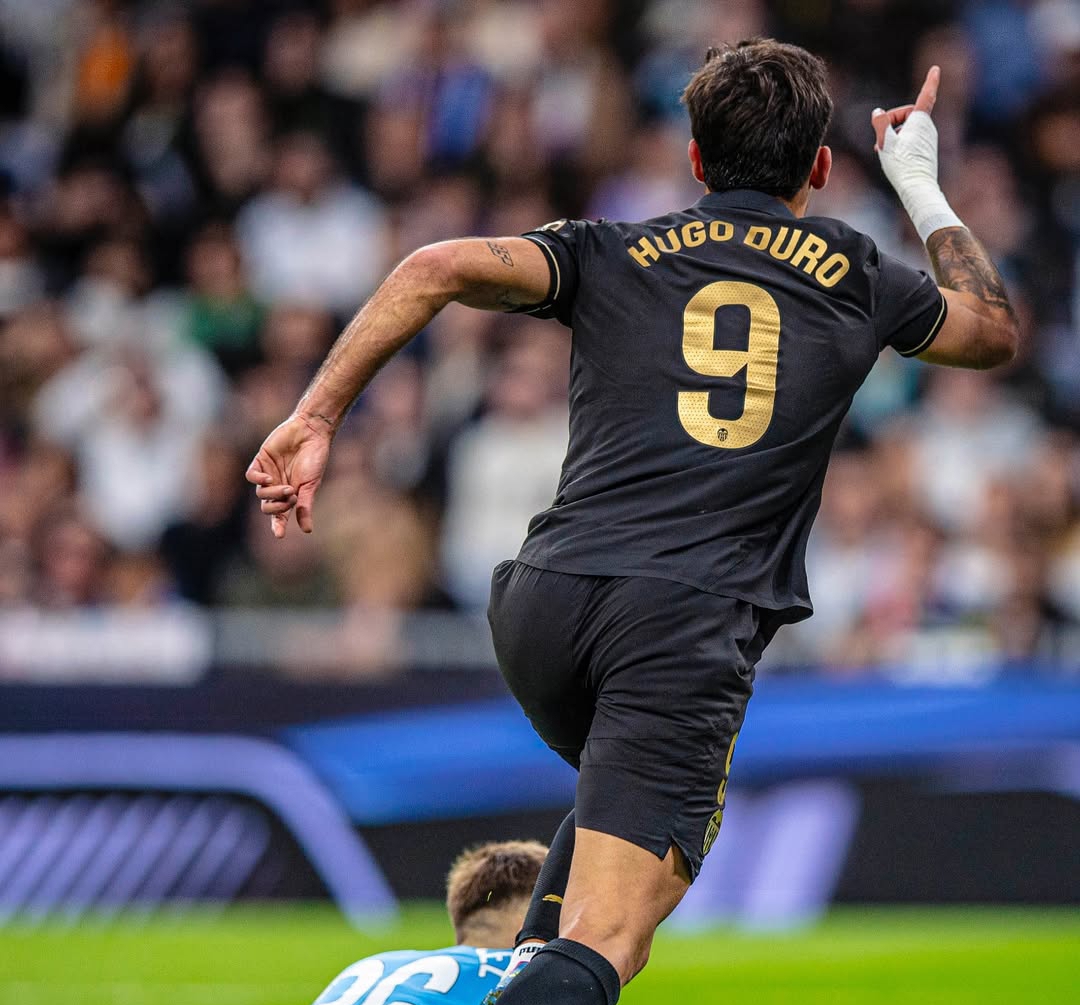 Hugo Duro mencetak gol penentu kemenangan Valencia 2-1 atas Real Madrid di La Liga.(Foto: Instagram @valenciacf)