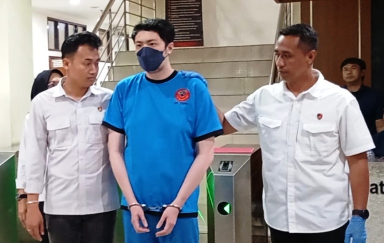 TERANCAM PENJARA 12 TAHUN: PAP yang sedang menempuh PPDS di Unpad menjadi tersangka pelecehan seksual kepada keluarga pasien di RSHS Bandung.(BAHI BINYATILLAH/JPG)