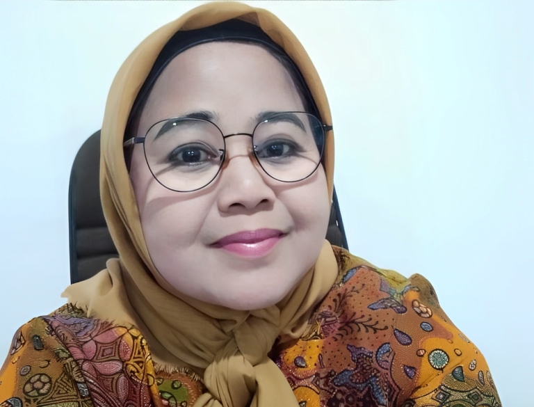 Direktur Utama PT BPR Muaro Bodi, Elimi Yanti.