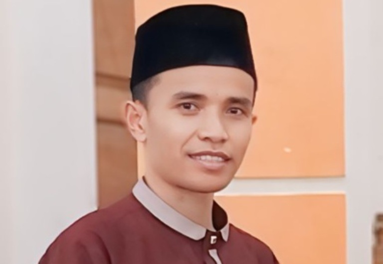 Zainaldi, S.Pd.I, M.Pd.Gr, GURU MTSS TI KOTOTINGGI.(TIM LAMAN GURU)