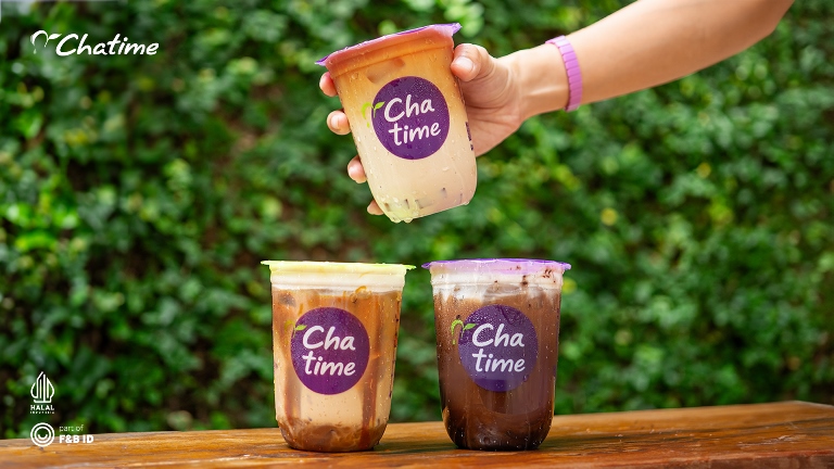 Chatime Coffee Milk Tea, perpaduan dua minuman favorit dalam satu cup of Joy.