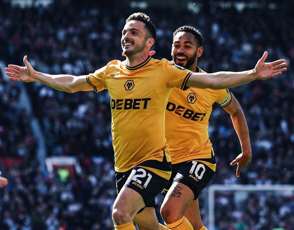 Gol tunggal kemenangan Wolves di kandang Manchester United dicetak oleh Pablo Sarabia.(Foto: Instagram @wolves)