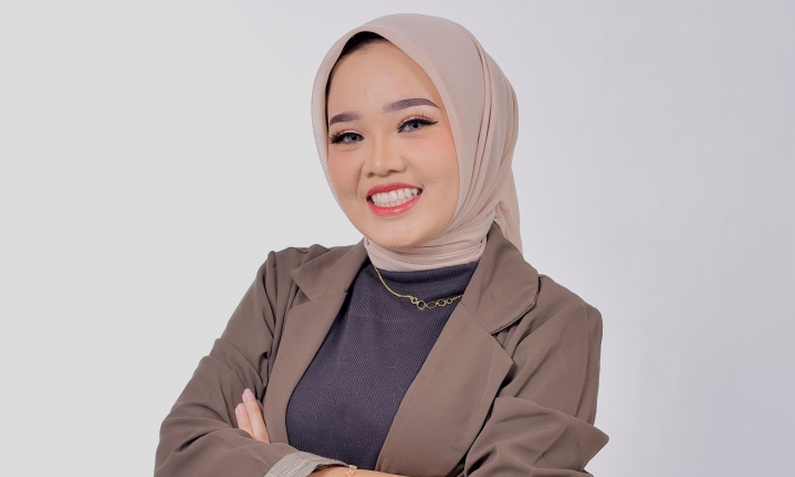 Ceri Aprilina