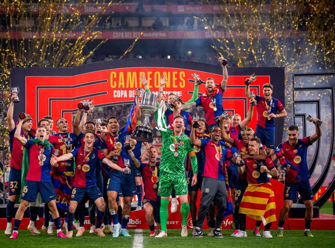 Barcelona juara Copa del Rey 2025 usai mengalahkan Real Madrid 3-2. Gol dicetak Pedri, Torres dan Kounde. (Foto: X @fcbarcelona)