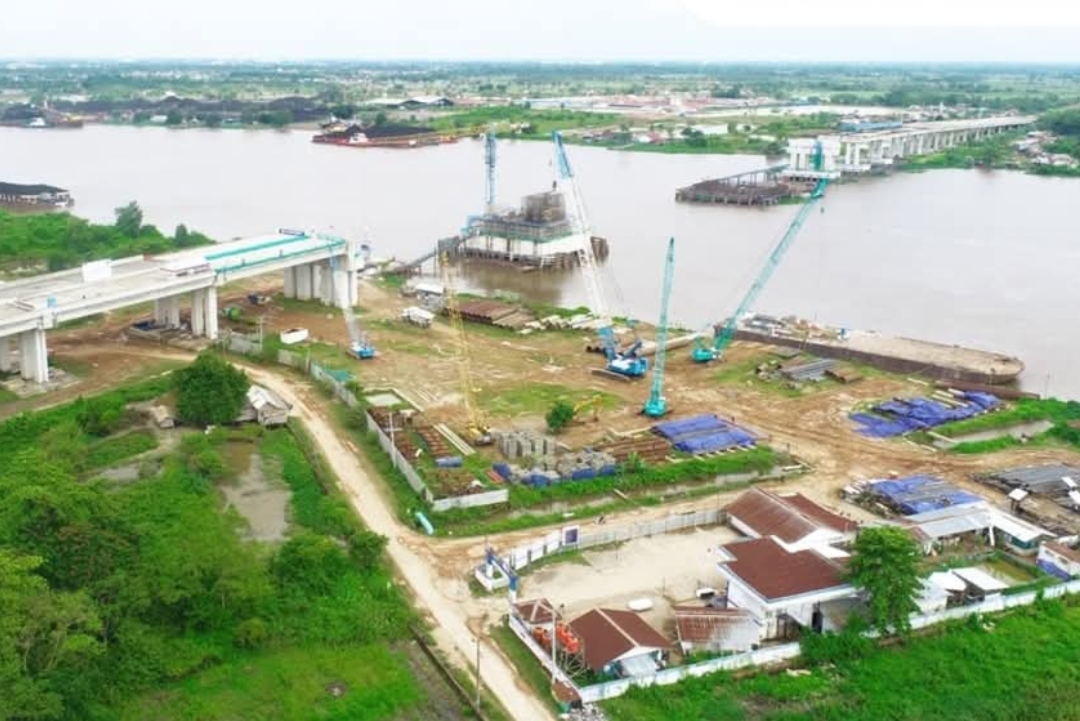 Jalan Tol Trans Sumatera (JTTS) Ruas Palembang&ndash;Betung ditargetkan selesai sebelum Lebaran 2026. (Foto: KemenPU)