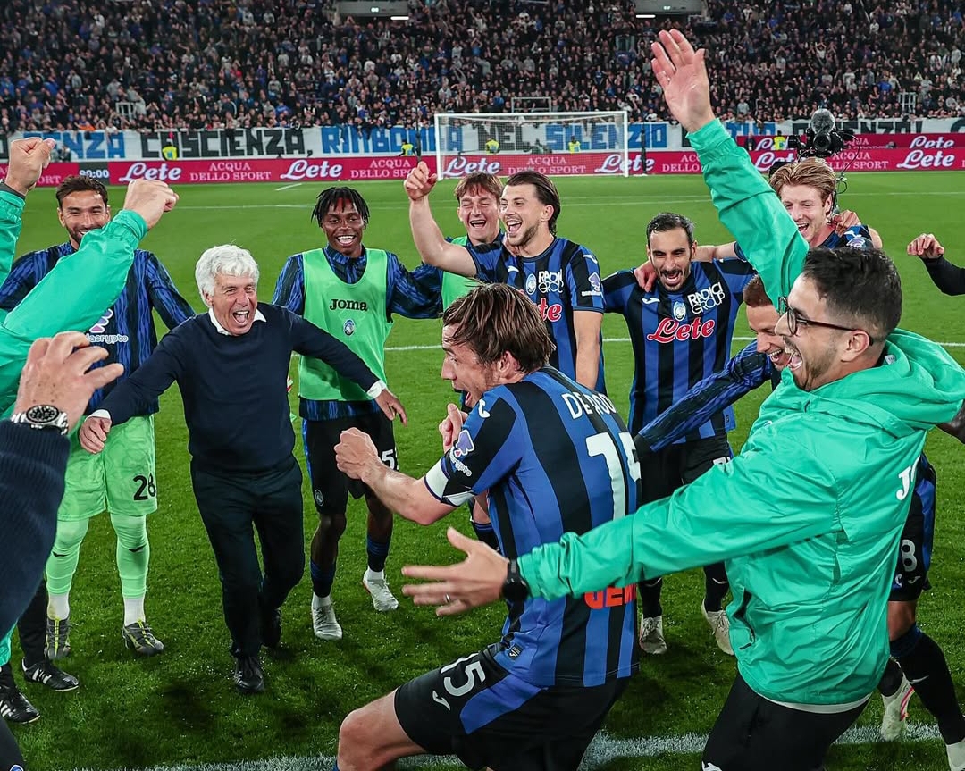Atalanta lolos ke Liga Champions musim depan setelah mengalahkan AS Roma 2-1 pada pekan ke-36 Serie A 2024/2025, Selasa (13/5/2025) dini hari WIB.(Foto: Instagram @atalantabc)