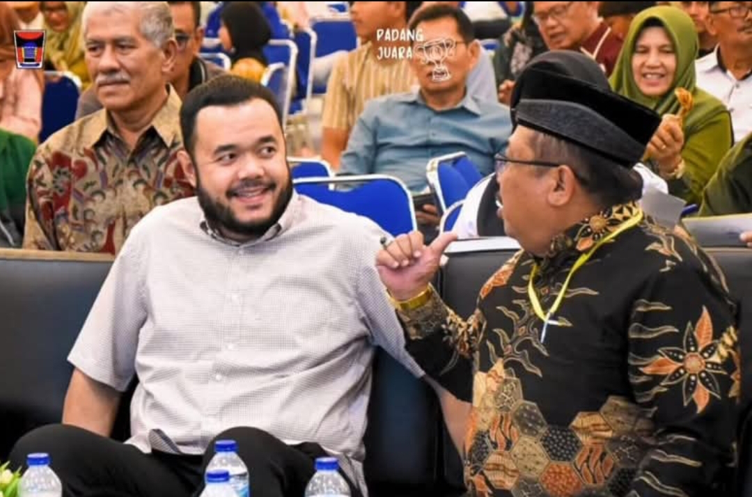 Wali Kota Padang Fadly Amran menghadiri acara Halalbihalal PKDP Kota Padang di Gedung Bagindo Aziz Chan Youth Center, Sabtu malam (17/5/2025). (Foto: Prokopim)