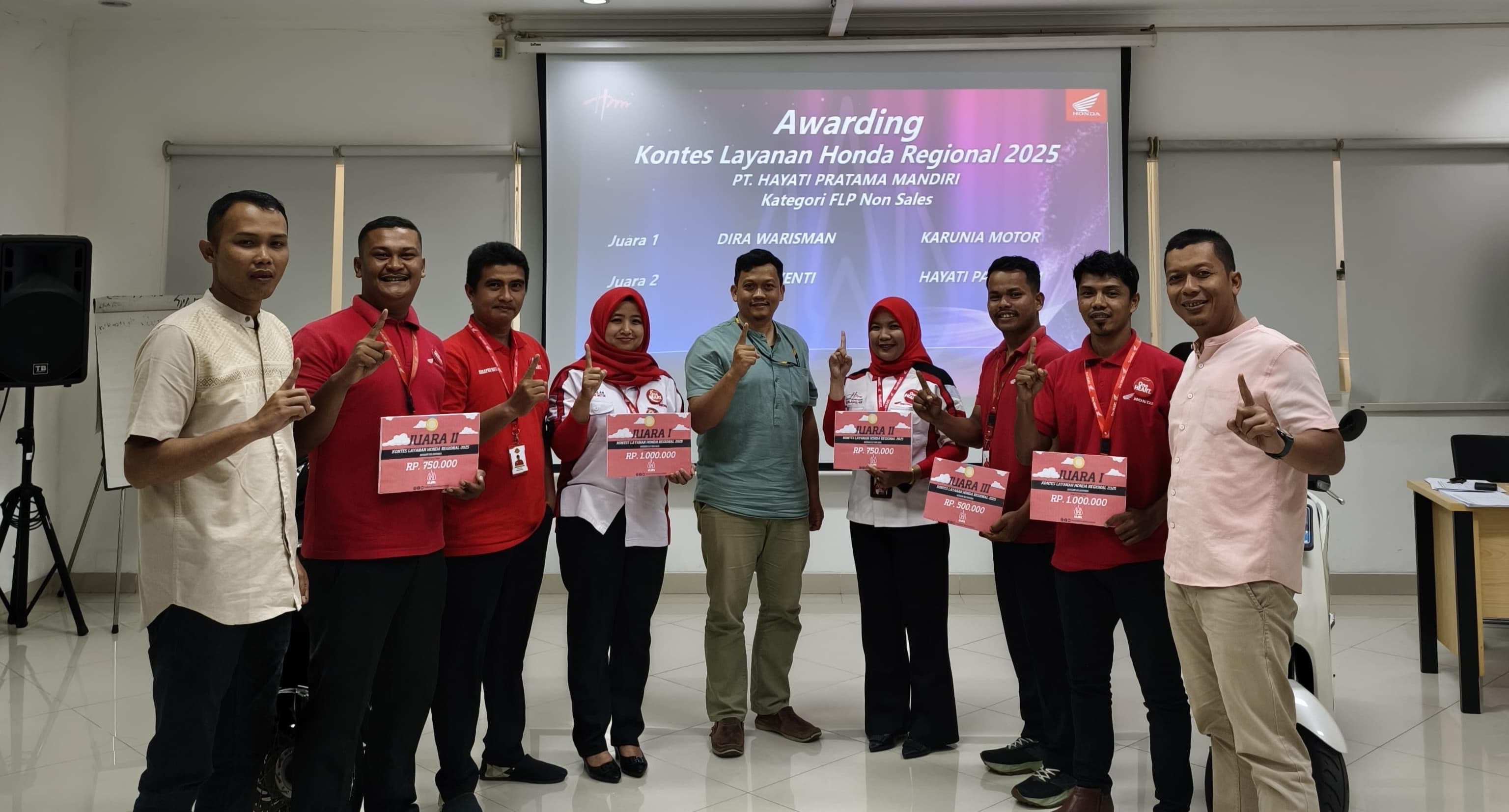 PT Hayati Pratama Mandiri (HPM) kembali menggelar Kontes Layanan Honda Regional Sumatera Barat 2025.