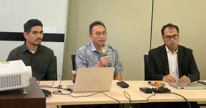 Ketua Pengurus Pusat IDAI, Piprim Basarah Yanuarso dan Ketua Unit Kerja Koordinasi (UKK) Kardiologi IDAI, Rizky Ardiansyah,saat konferensi pers, Rabu (21/5/2025).