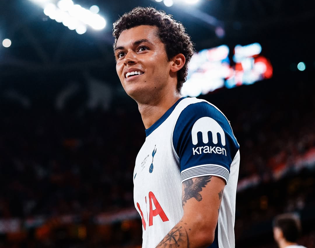 Tottenham Hotspur unggul 1-0 atas Manchester United di babak pertama final Liga Europa 2025 berkat gol Brennan Johnson. (Foto: IG @spursofficial)