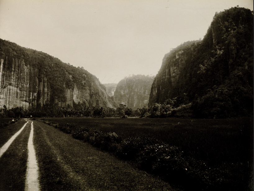 Lembah Harau sekitar tahun 1890-an. (Dok. KITLV-Leiden University Libraries).