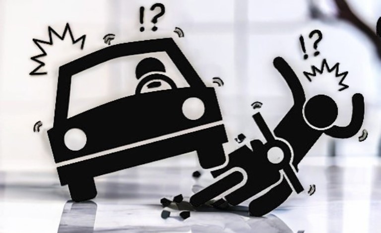 Ilustrasi mobil tabrak motor (pixabay)