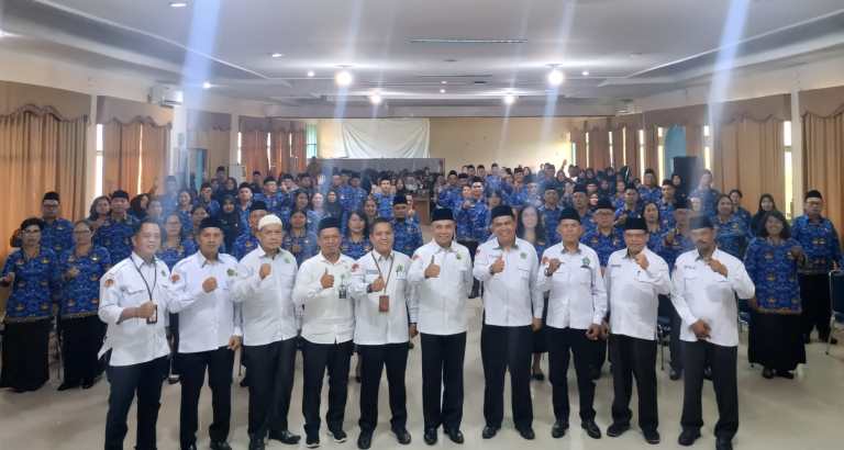 Sebanyak 2.651 PPPK Kemenag Sumbar dilantik oleh Menteri Agama secara virtual, Senin (26/5/2025).