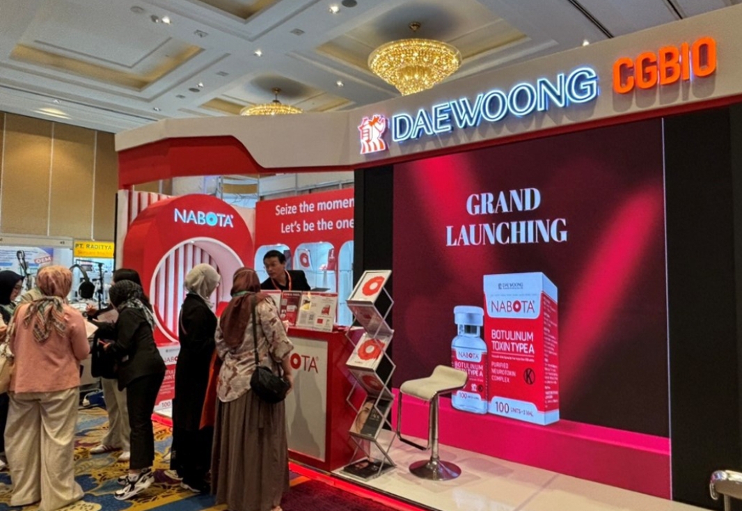 Daewoong Pharmaceutical telah memperkenalkan produk botulinum toxin, Nabota, di pasar estetika medis Indonesia di ajang WeSWAM 2025, di El Royale Hotel, Bandung. (Foto: IST)