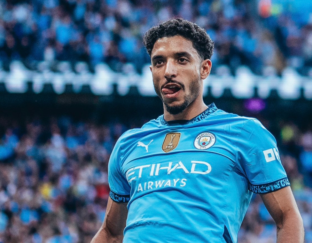 Pemain asal Mesir, Omar Marmoush, resmi mencetak sejarah sebagai pemenang Guinness Goal of the Season 2024/2025. (Foto: Manchester City)