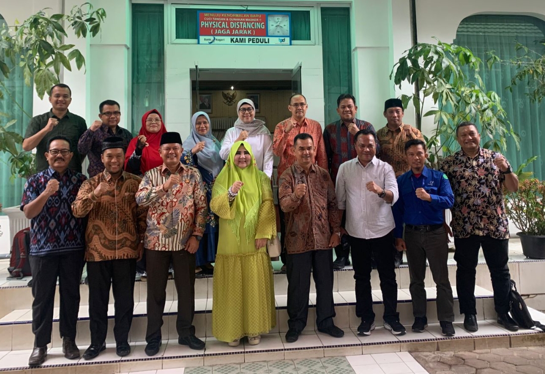 Anggota DPR RI, Nevi Zuairina kunjungi Bupati Pasaman, Welly Suhery, dan Wakil Bupati Pasaman, Parulian Dalimunthe. (Foto: Tim NZ)