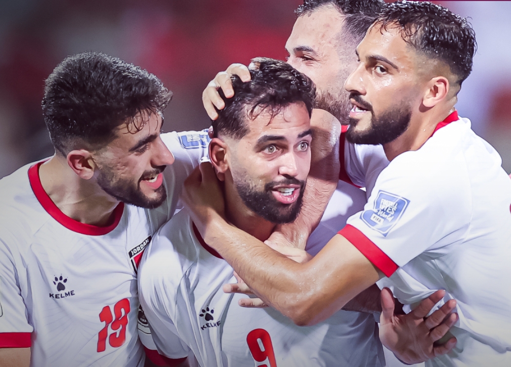 Hattrick Ali Olwan antar Yordania ke Piala Dunia 2026 setelah menang 3-0 atas Oman dan dipastikan finis dua besar Grup B  zona Asia. (Foto: AFC)