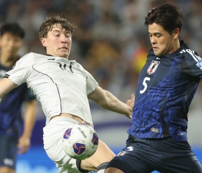 Timnas Indonesia tertinggal 0-3 dari Jepang pada babak pertama laga Kualifikasi Piala Dunia 2026 zona Asia di Stadion Suita, Osaka, Selasa (10/6/2025).(Foto: AFC)