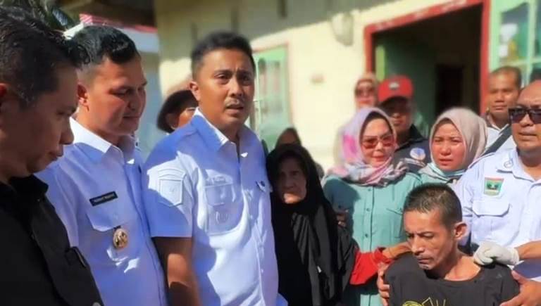 Wagub Sumbar Vasko Ruseimy jemput langsung warga dipasung di Padangpariaman.