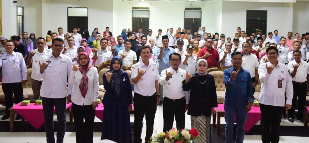 Pemkab Padangpariaman mencanangkan 100 Festival di Hall IKK Parikmalintang, Rabu (11/6).