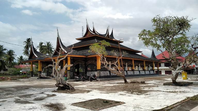 Makam Syekh Burhanuddin