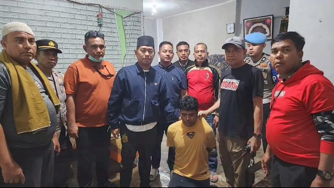 Polres Padangpariaman berhasil tangkap terduga tersangka pembunuhan mayat mutilasi di Sungai Batanganai.
