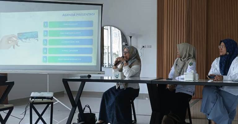 Kepala BPJS Kesehatan Kota Padangpanjang, Yusneli mengatakan peserta yang menunggak dapat mencicil dengan mengikuti program Rencana Pembayaran Bertahap (Rehab).