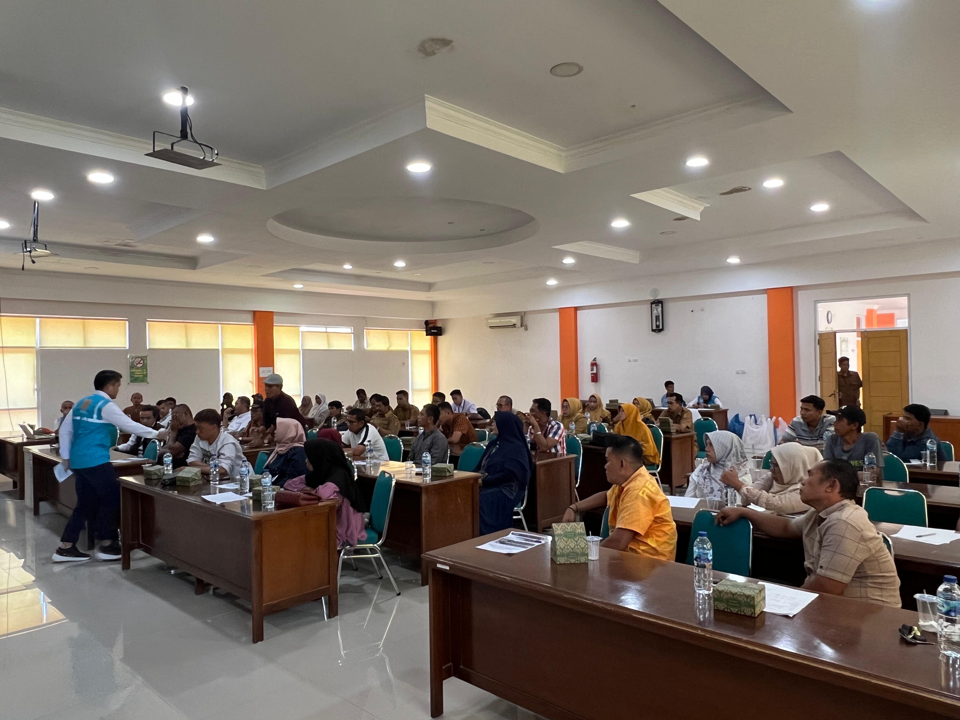 PLN Bukittinggi bersama Pemkab Agam gelar forum ketahanan pangan, dorong penggunaan listrik untuk penggilingan padi guna kurangi ketergantungan pada genset.