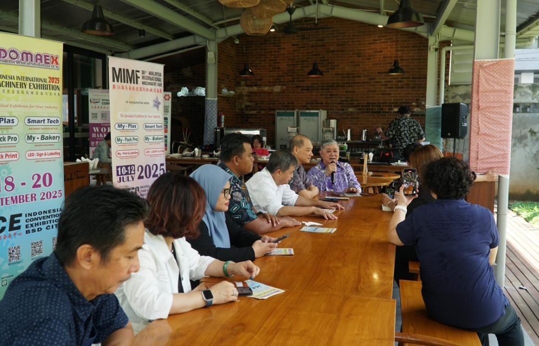 Datok Chong Chong Tik, Pelaksana INDOMAEX 2025 dari ES Event Sdn Berhad Malaysia, dalam konferensi pers di Jakarta, Minggu (29/6/2025). (Foto: IST)