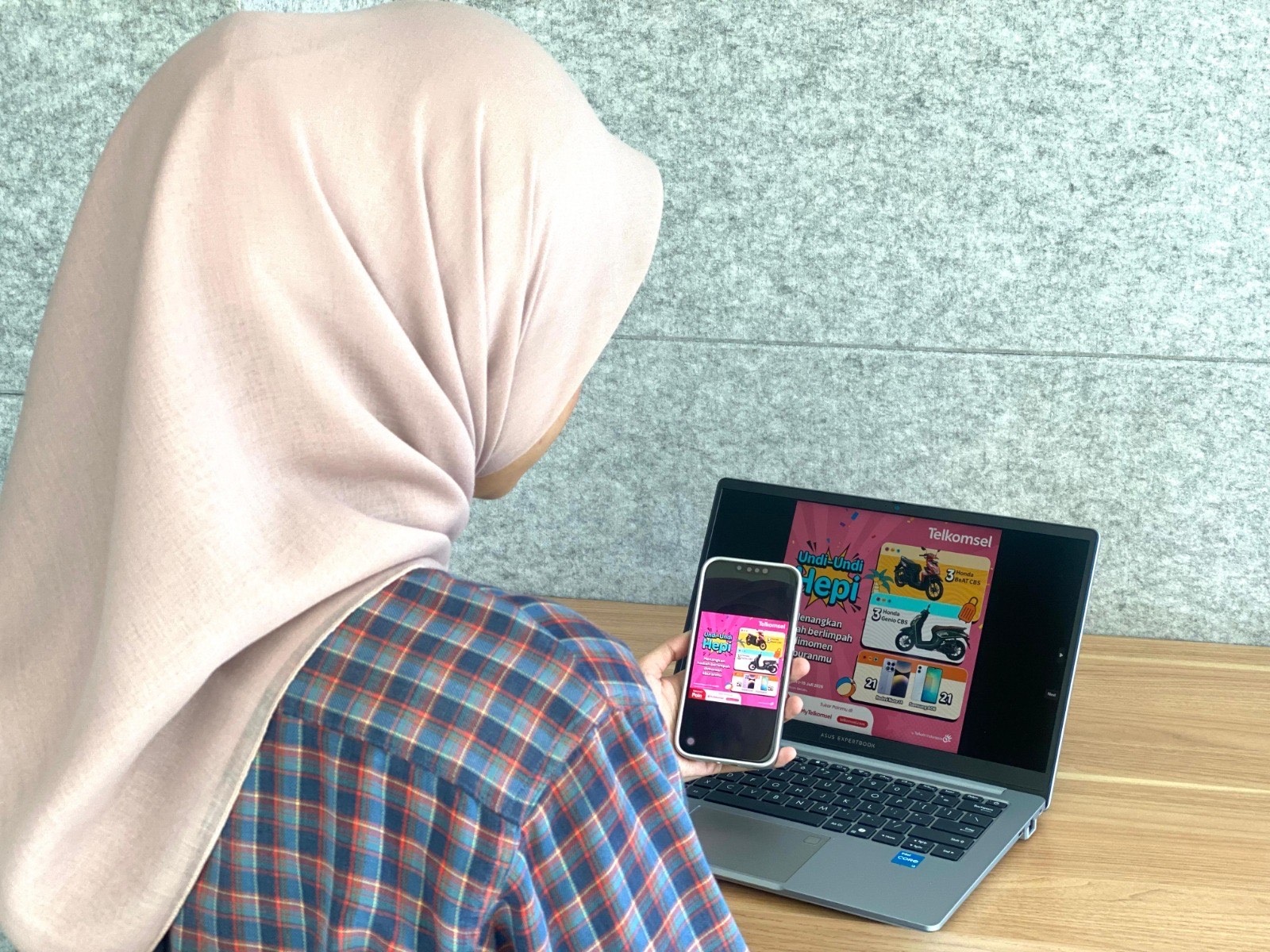 Telkomsel kembali menghadirkan program spesial Undi Undi Hepi edisi Juli 2025 dengan hadiah spektakuler.