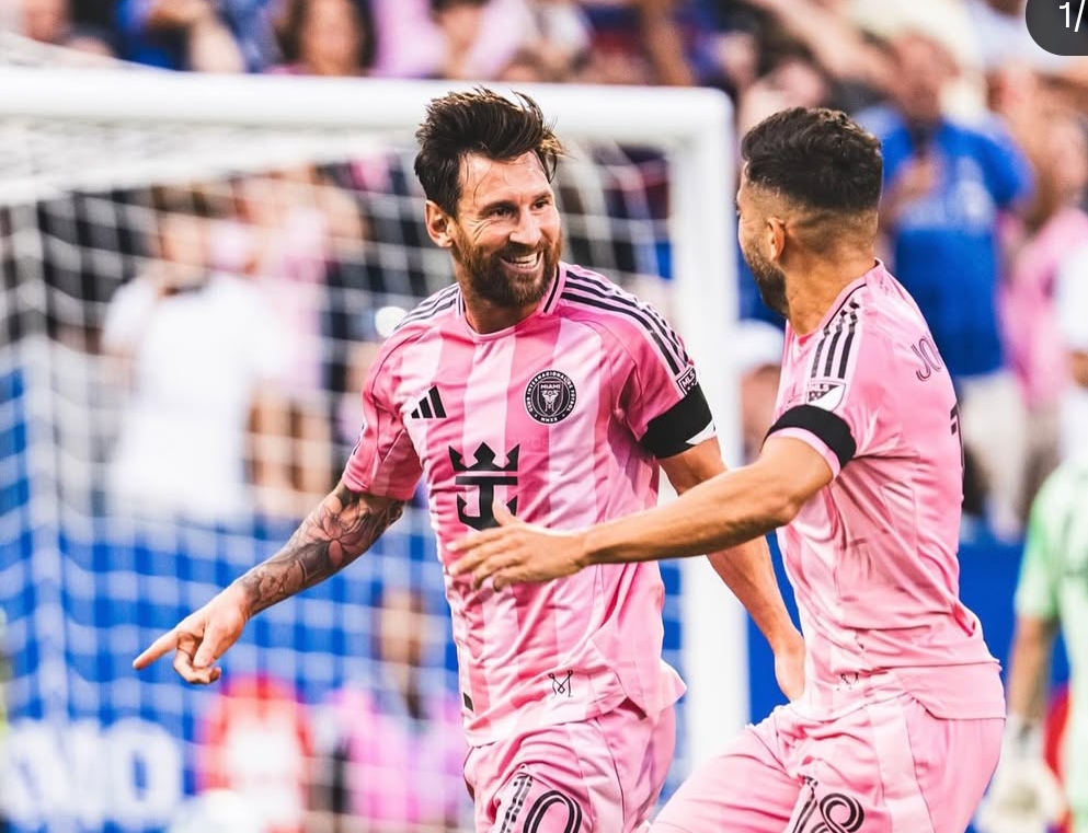 Lionel Messi mencetak dua gol saat Inter Miami kalahkan CF Montreal 4-1 dalam laga Major League Soccer (MLS), Minggu (6/7/2025).(Foto: Instagram @intermiamicf)