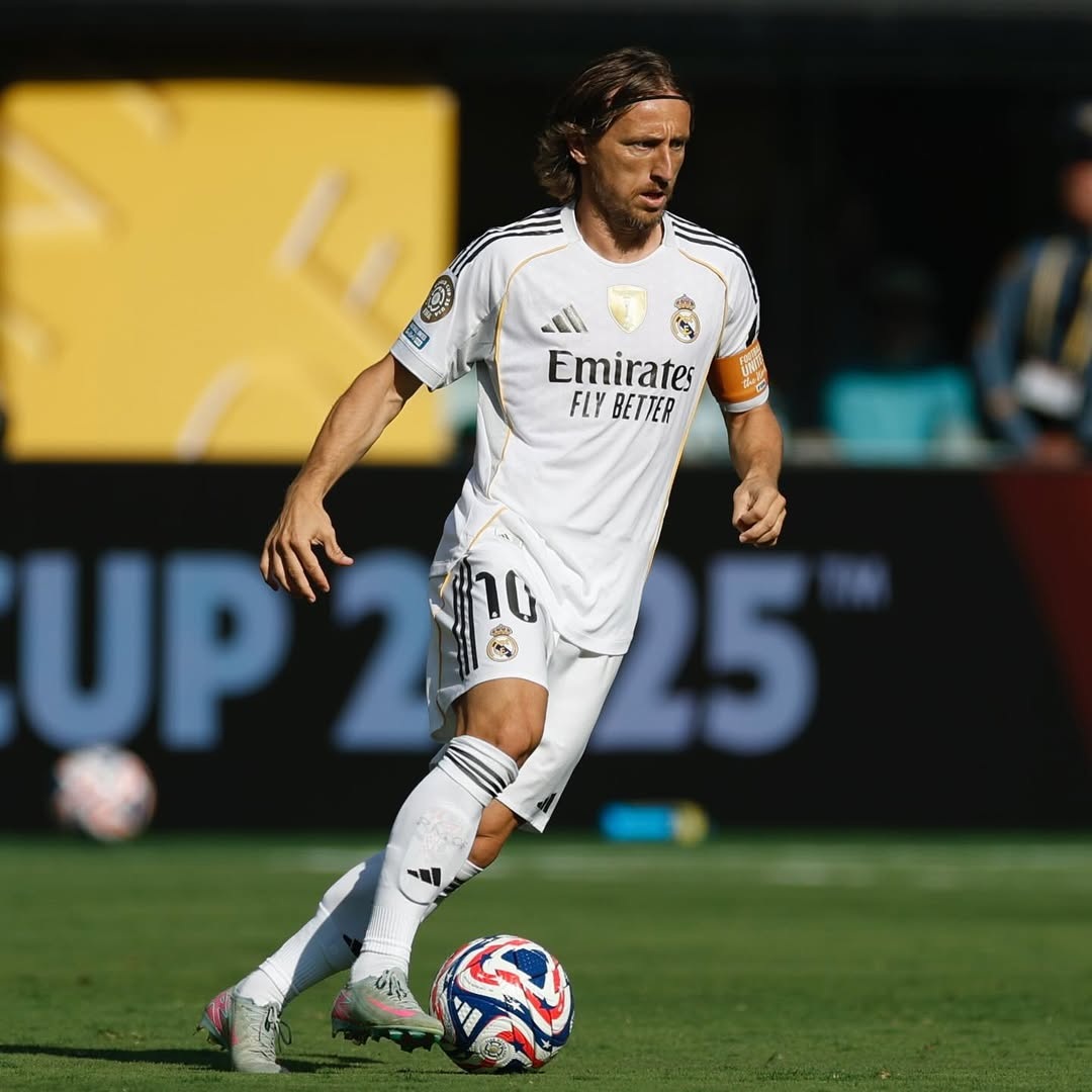 Luka Modric gagal mengantarkan Real Madrid ke Piala Dunia Antarklub setelah kekalahan telak 0-4 oleh Paris Saint-Germain kemarin (10/7).